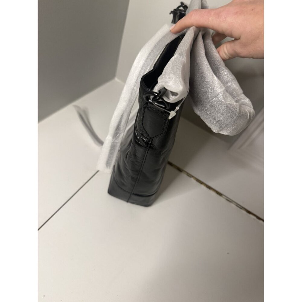 Rebecca Minkoff Regan Slim Bucket Bag Leather Black NWT $275 [jb] - Picture 8 of 13